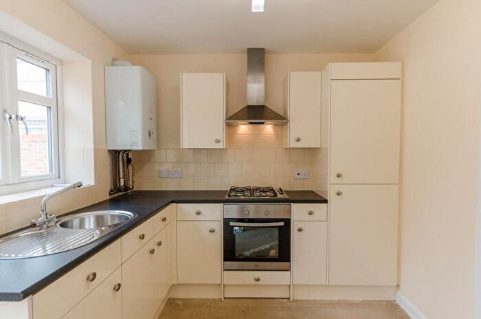 2 Bedroom Semi-Detached House To Rent In Queen Street, Withernsea, HU19