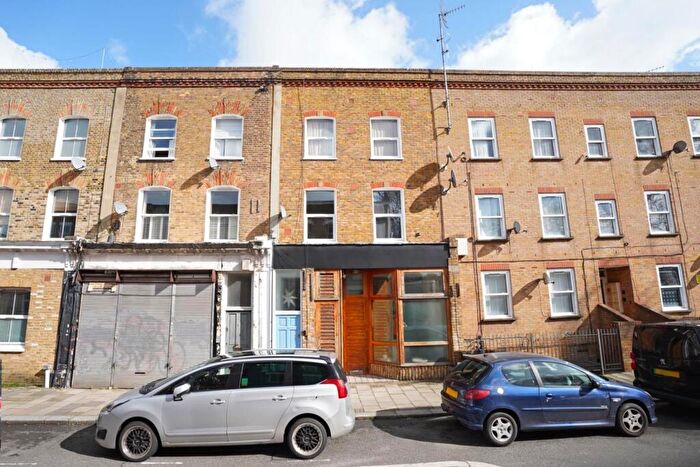 5 Bedroom House For Sale In Railton Road, Herne Hill, London, SE24