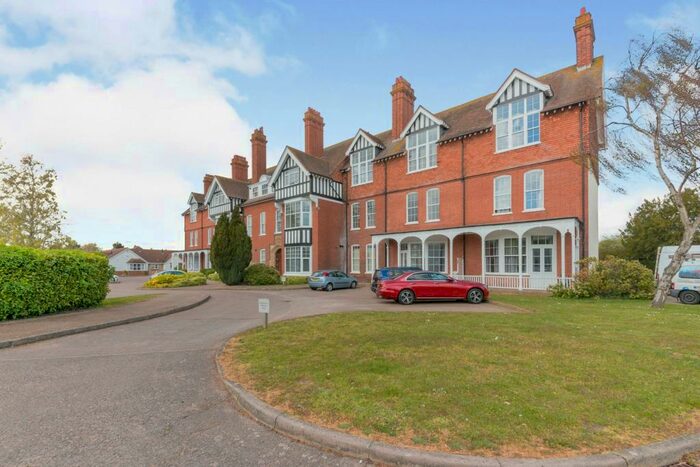 2 Bedroom Apartment To Rent In Middlesex Court, Lyon Close, Clacton-On-Sea, CO15