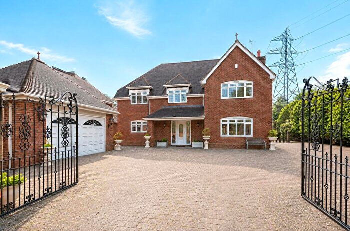 5 Bedroom Detached House For Sale In Robin Hood Way, Winnersh, Wokingham, RG41