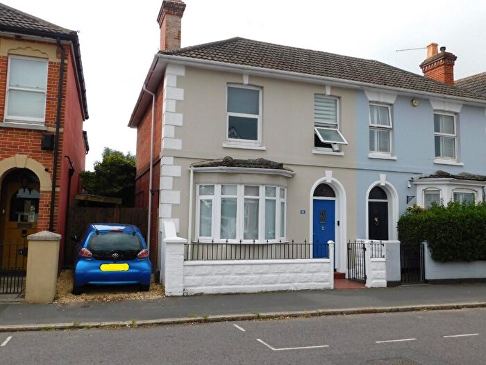 3 Bedroom Semi-Detached House For Sale In Purewell, Christchurch, BH23