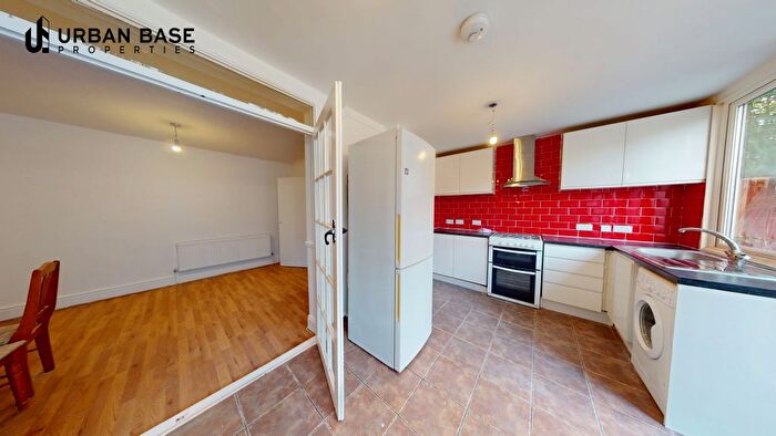 4 Bedroom Semi-Detached House To Rent In Cannington Road, Dagenham, RM9
