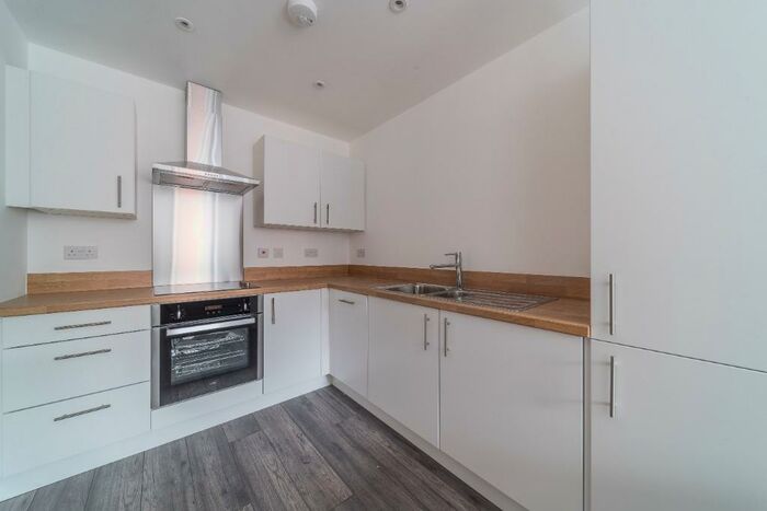 1 Bedroom Apartment To Rent In Queen Street, City Centre, Sheffield, S1