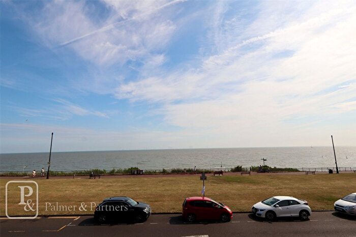 2 Bedroom Flat For Sale In Nelson Road, Clacton-On-Sea, Essex, CO15
