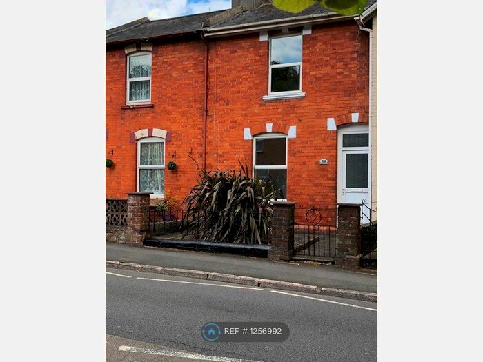 3 Bedroom Terraced House To Rent In Lymington Road, Torquay, TQ1