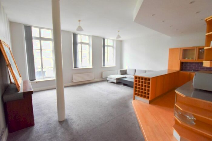 2 Bedroom Flat To Rent In Charles Street, Leicester, LE1
