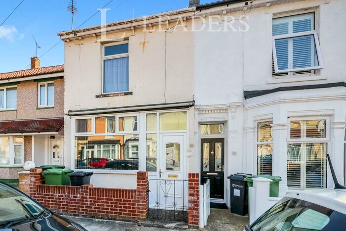 1 Bedroom Flat To Rent In Whitworth Road, Portsmouth, PO2