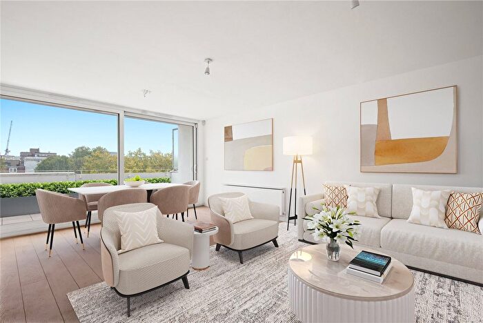 3 Bedroom Flat To Rent In St. Petersburgh Place, London, W2