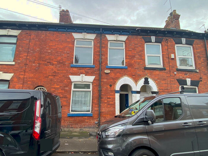 5 Bedroom Terraced House To Rent In Ryde Street, Hull, Yorkshire, HU5