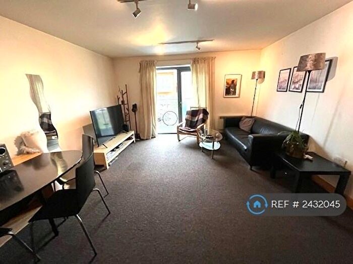 2 Bedroom Flat To Rent In Argyle Court, St. Pauls, Bristol, BS2