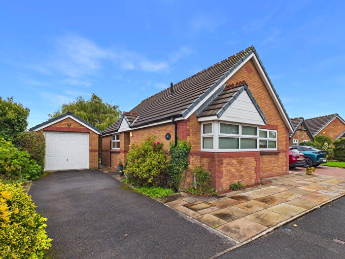 2 Bedroom Detached Bungalow For Sale In Woodrush, Bare, Morecambe, LA4