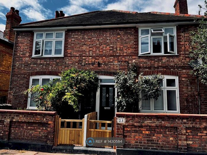 2 Bedroom Flat To Rent In Loraine Road, London, W4