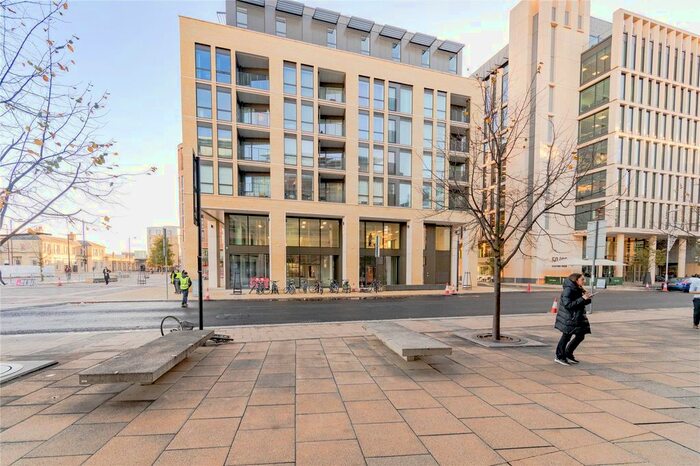 2 Bedroom Flat To Rent In Station Square, Cambridge, Cambridgeshire, CB1