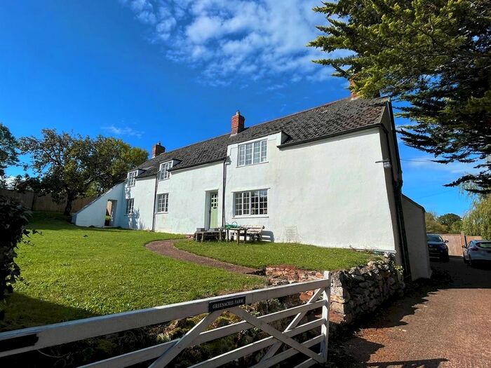 4 Bedroom Detached House To Rent In Trull, Taunton, TA3