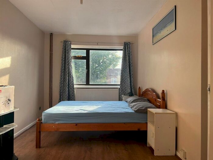 3 Bedroom Terraced House To Rent In Laurimel Close, September Way, Stanmore, HA7