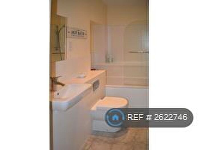 1 Bedroom Flat To Rent In Hartshaw, Rotherham, S60