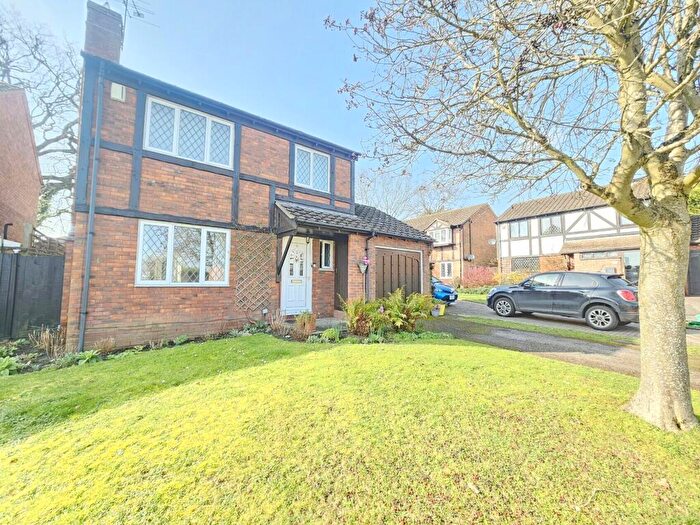 4 Bedroom Detached House For Sale In Basil Close, Earley, Reading, RG6