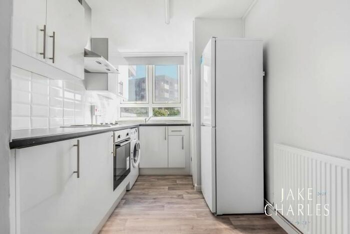 1 Bedroom Flat To Rent In Park Road East, London, W3