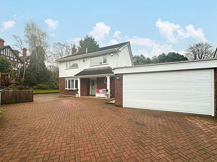 4 Bedroom Detached House For Sale In Upton Road, Prenton, CH43