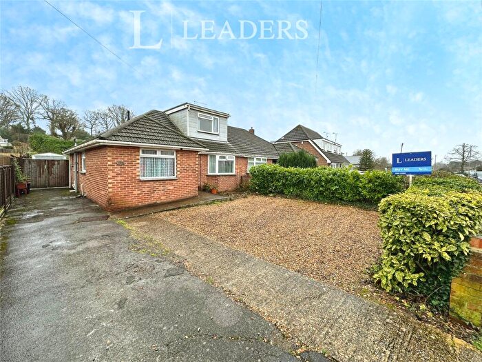 4 Bedroom Bungalow For Sale In Frogmore Lane, Waterlooville, Hampshire, PO8
