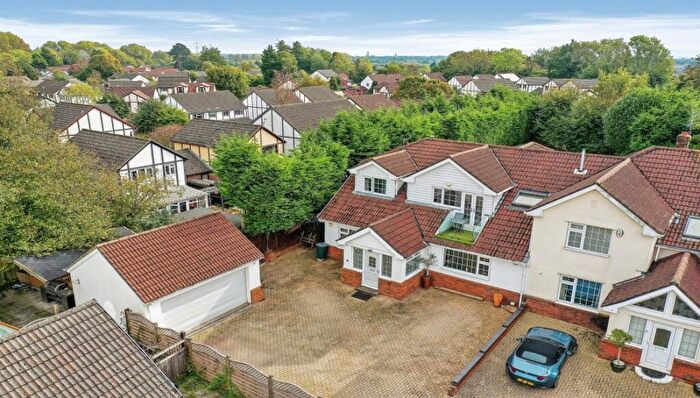 5 Bedroom Semi-Detached House For Sale In Vaendre Lane, Old St. Mellons, Cardiff, CF3