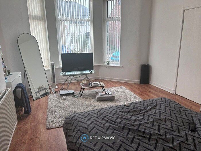 1 Bedroom Flat To Rent In Worcester Drive, Liverpool, L13