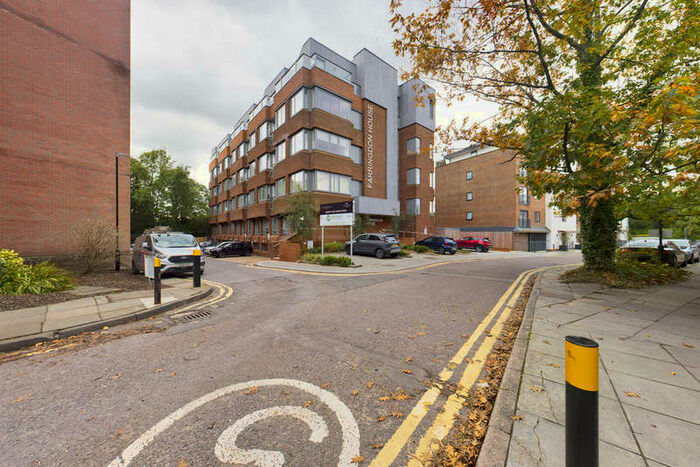 1 Bedroom Flat To Rent In East Grinstead, RH19