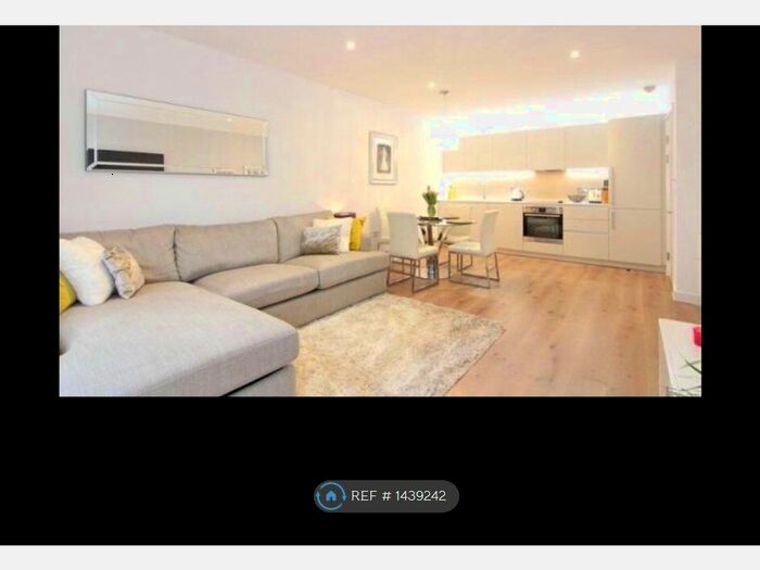 1 Bedroom Flat To Rent In Blackheath, Blackheath, London, SE3