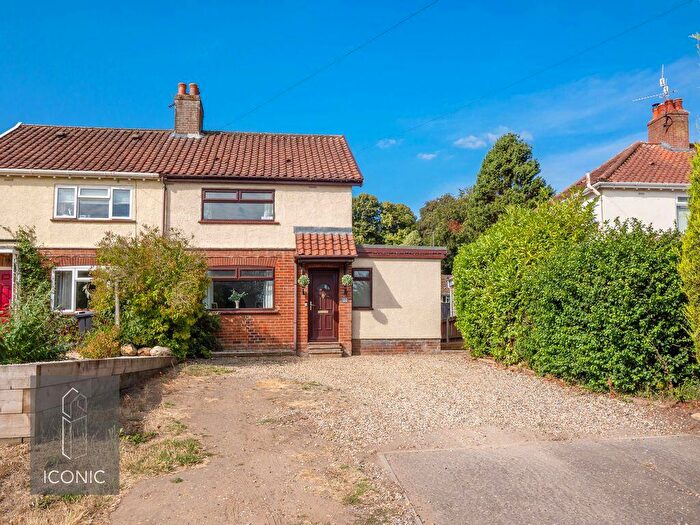 3 Bedroom Semi-Detached House For Sale In West End, Old Costessey, Norwich, NR8