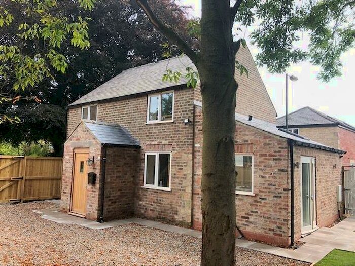 2 Bedroom Cottage To Rent In Iles Lane, Knaresborough, HG5