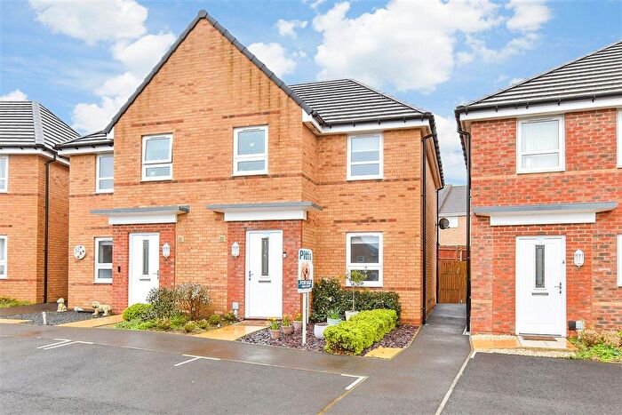 3 Bedroom Semi-Detached House For Sale In Godric Road, Newport, Isle Of Wight, PO30