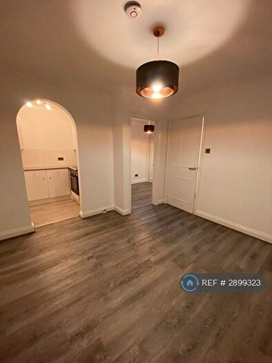 1 Bedroom Flat To Rent In Hickory Close, London, N9