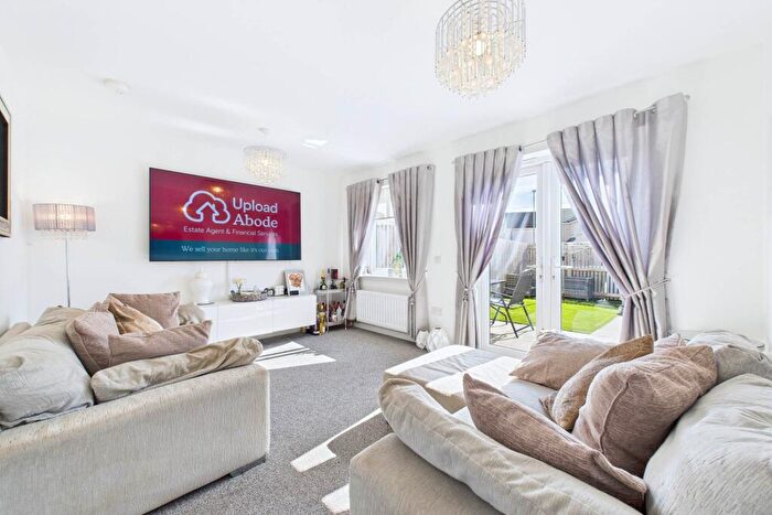 3 Bedroom Terraced House For Sale In Bartonshill Way, Broomhouse, Uddingston, G71