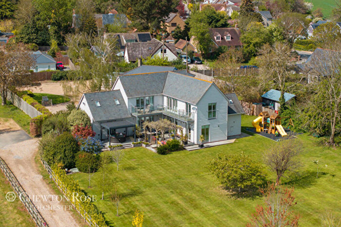 6 Bedroom Detached House For Sale In Holton St. Mary, CO7