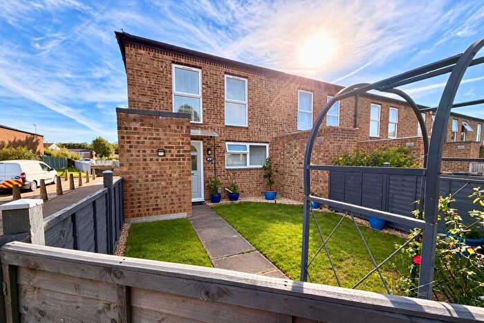 4 Bedroom House To Rent In Canterbury Way, SG1