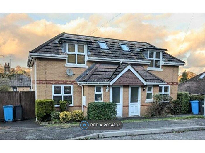 3 Bedroom Semi-Detached House To Rent In Gordon Road, Bournemouth, BH12