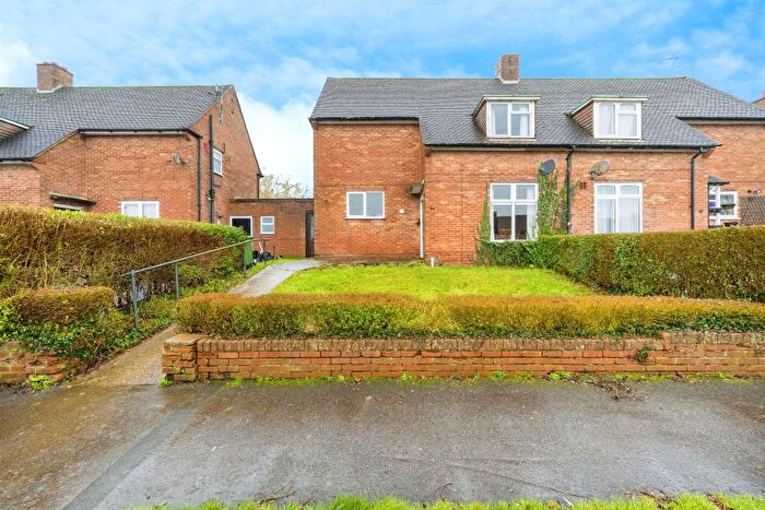 3 Bedroom Semi Detached House For Sale In Tassell Hall, Redbourn, St. Albans, AL3