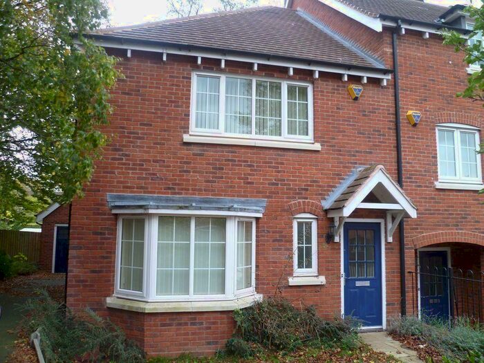 3 Bedroom House To Rent In Crowden Drive, Leamington Spa, CV32