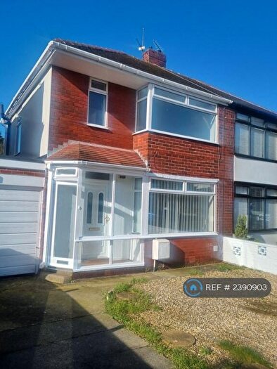 3 Bedroom Semi-Detached House To Rent In Compley Avenue, Poulton-Le-Fylde, FY6