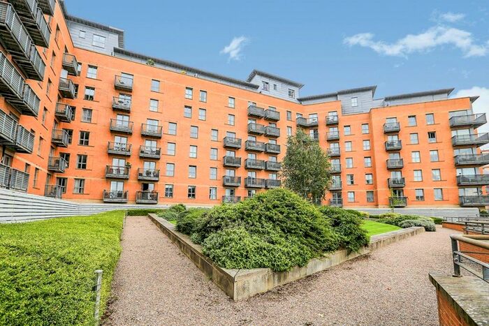 2 Bedroom Apartment To Rent In Merchants Quay, East Street, Leeds, West Yorkshire, LS9