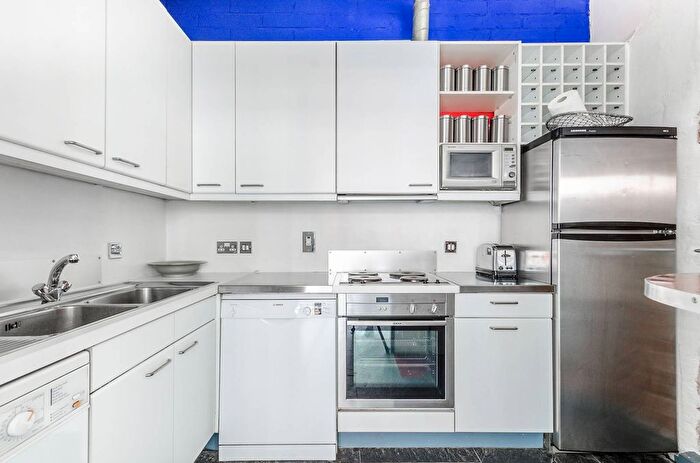 1 Bedroom Flat To Rent In Dean Street, Soho, London, W1D