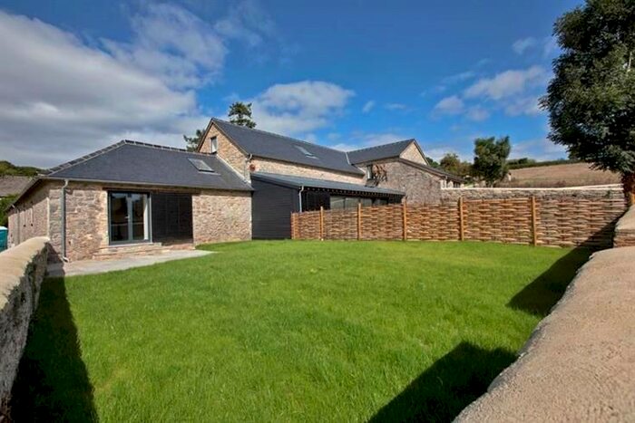 3 Bedroom Barn Conversion For Sale In Littlehempston, Totnes, TQ9