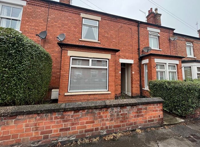 3 Bedroom Terraced House To Rent In Newton Street, NG24