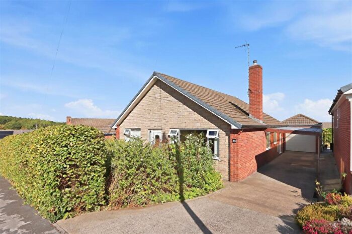 3 Bedroom Detached Bungalow For Sale In Robincroft Road, Wingerworth, Chesterfield, S42
