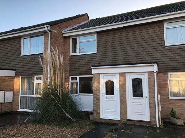 2 Bedroom Terraced House To Rent In Howard Close, Mudeford, BH23