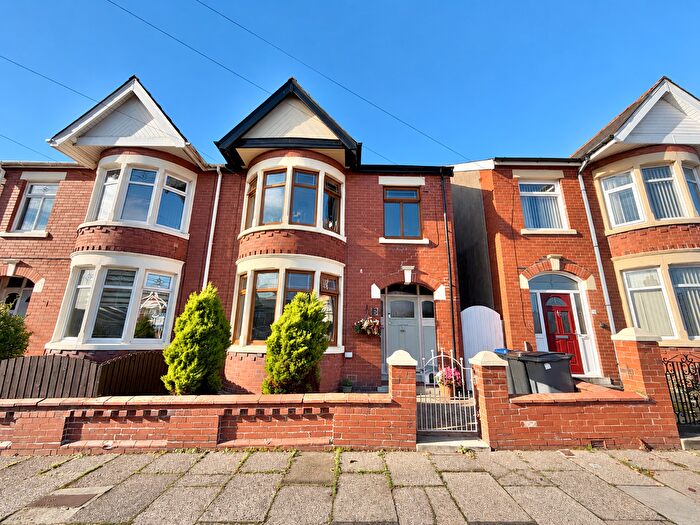 3 Bedroom Semi Detached House For Sale In Bankfield Grove, Blackpool, FY1