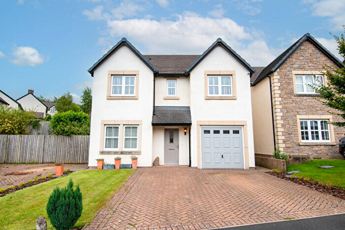 4 Bedroom Detached House For Sale In Hawthorn Way, Kendal, Cumbria, LA9