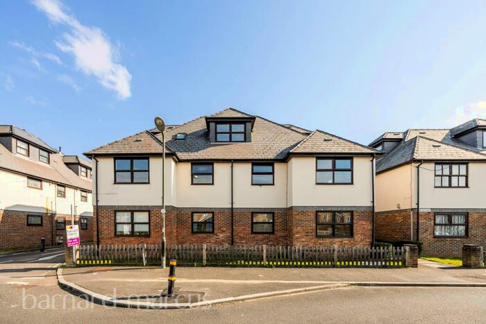 2 Bedroom Apartment To Rent In Grove Road, Mitcham, CR4