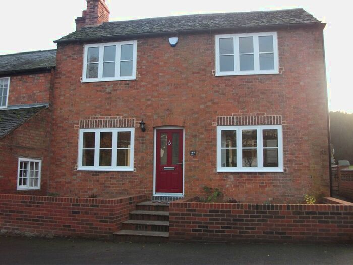 2 Bedroom Semi-Detached House To Rent In King Street, Seagrave LE12