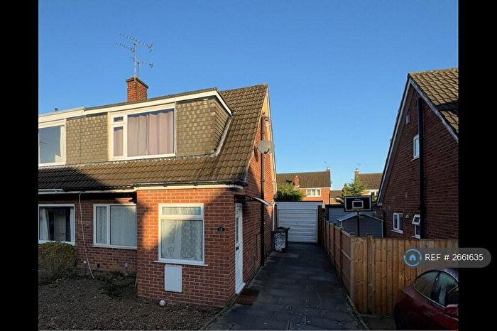 3 Bedroom Semi Detached House To Rent In Brookhill Drive, Leeds, LS17